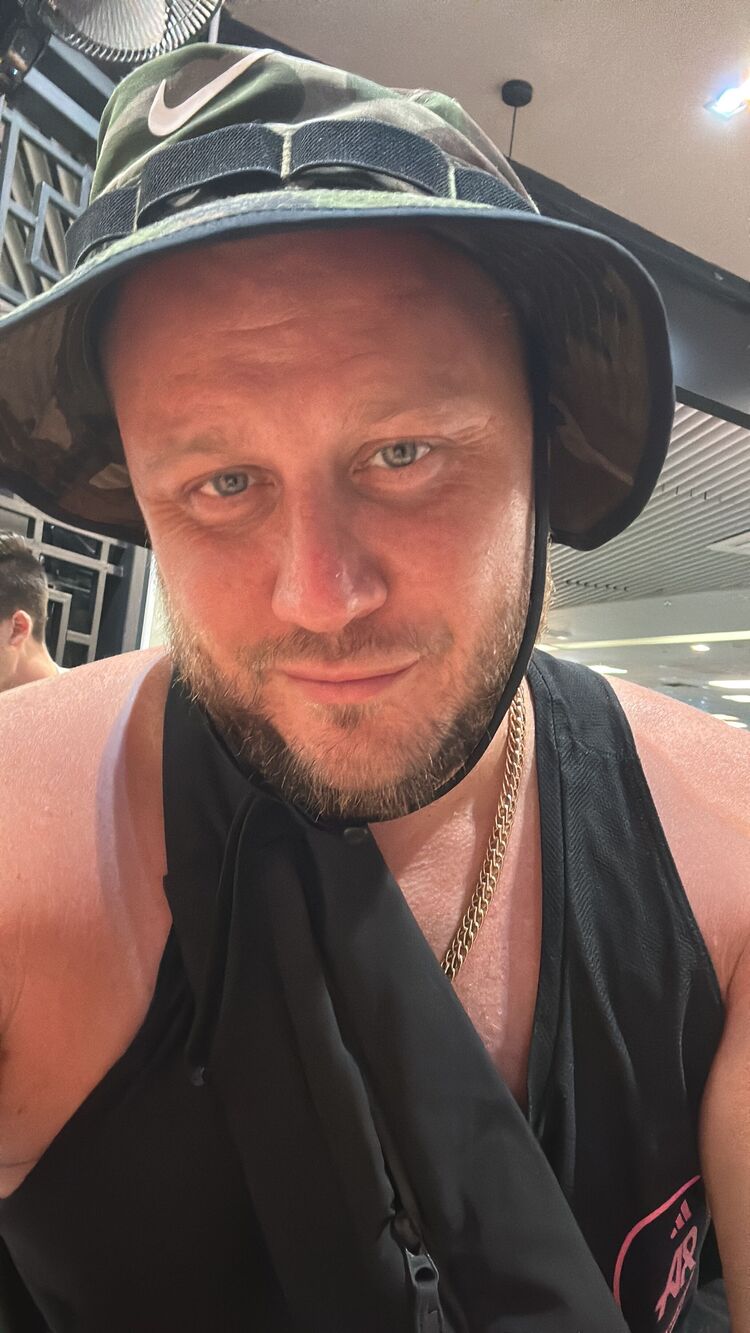  Phuket,   Ruslan, 39 ,   ,   