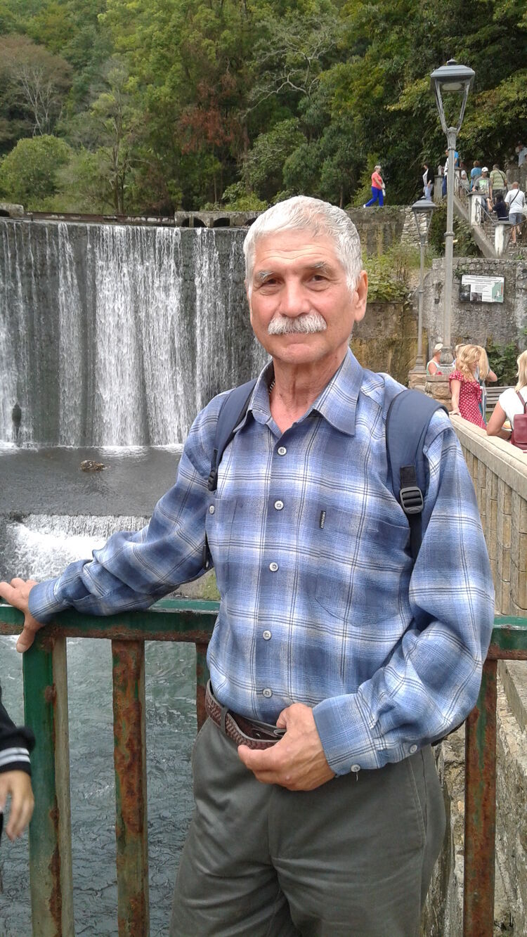  53743331  Wlad, 63 ,    