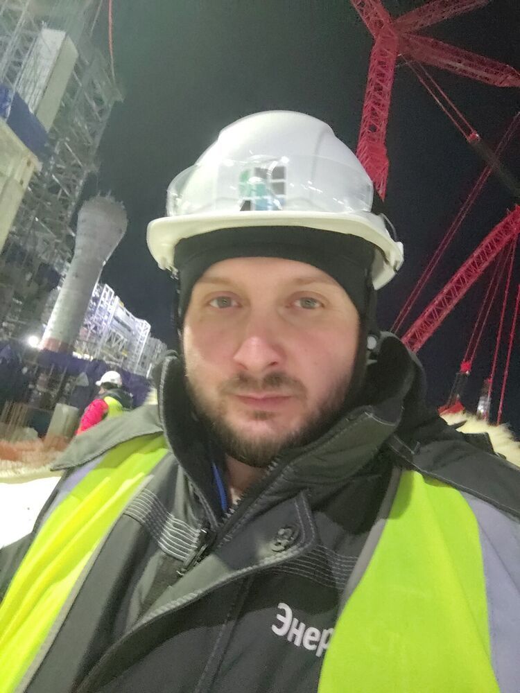  54229051  Artyom, 34 ,    