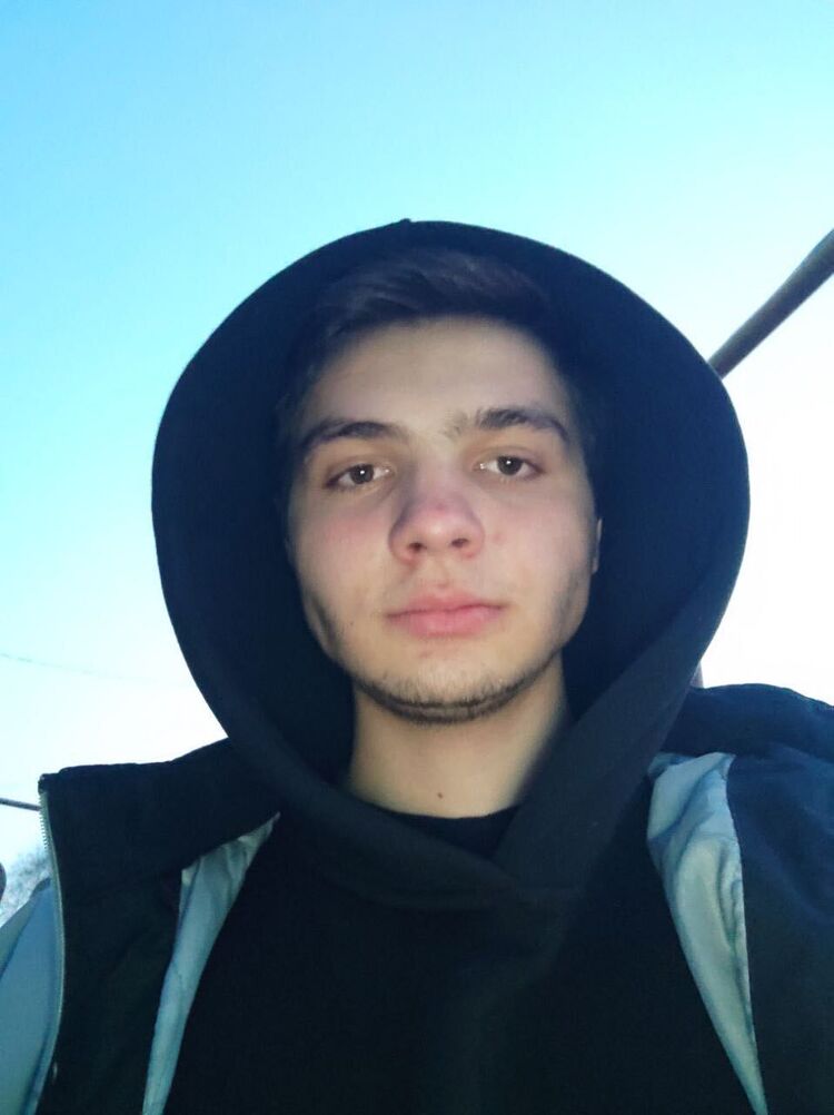  44595881  , 21 ,    