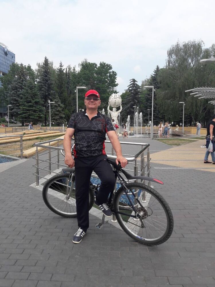  15784721  Vladimir, 55 ,    