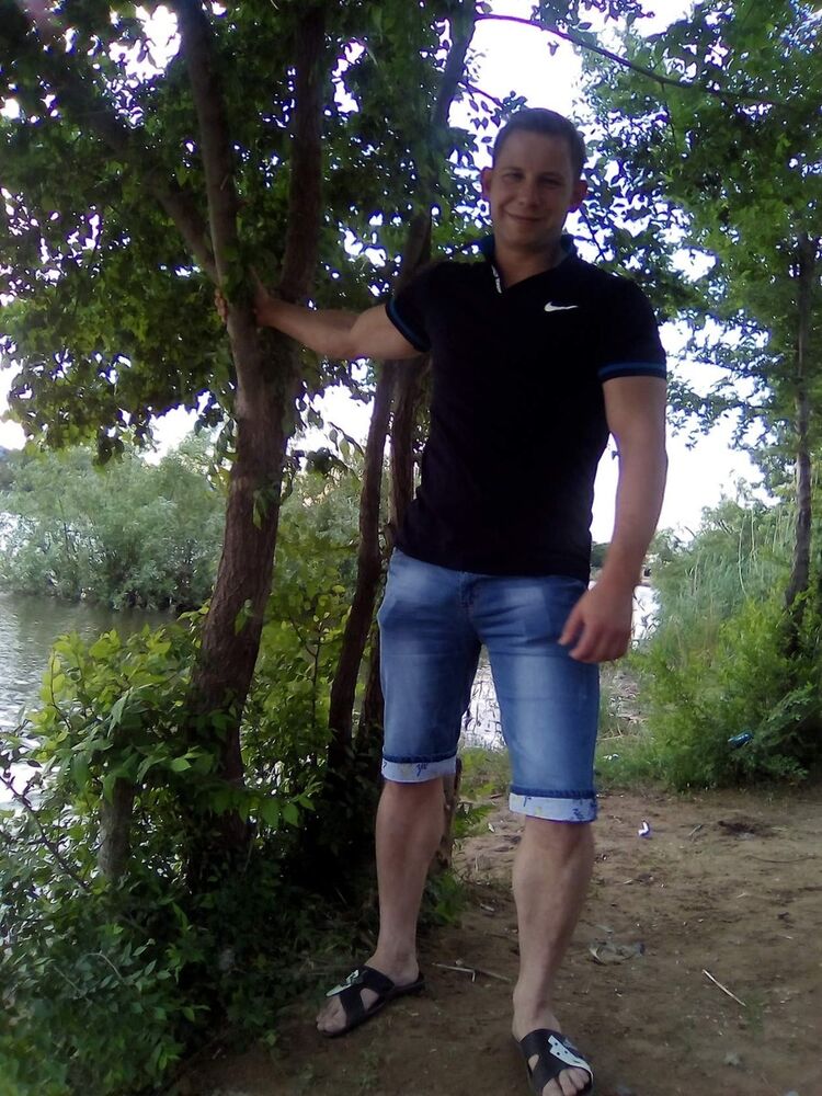  15064541  , 40 ,    