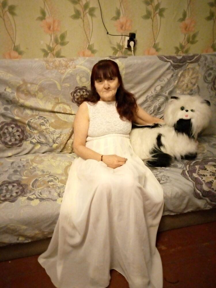  25762491  Olga, 62 ,    