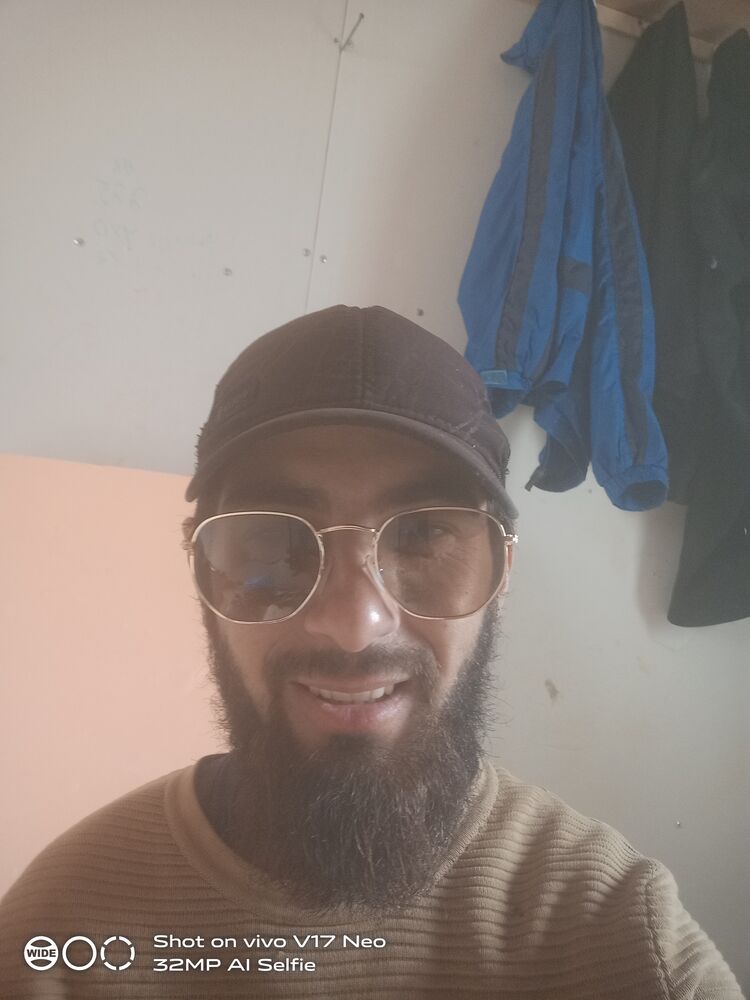  34881811  Samad, 32 ,    