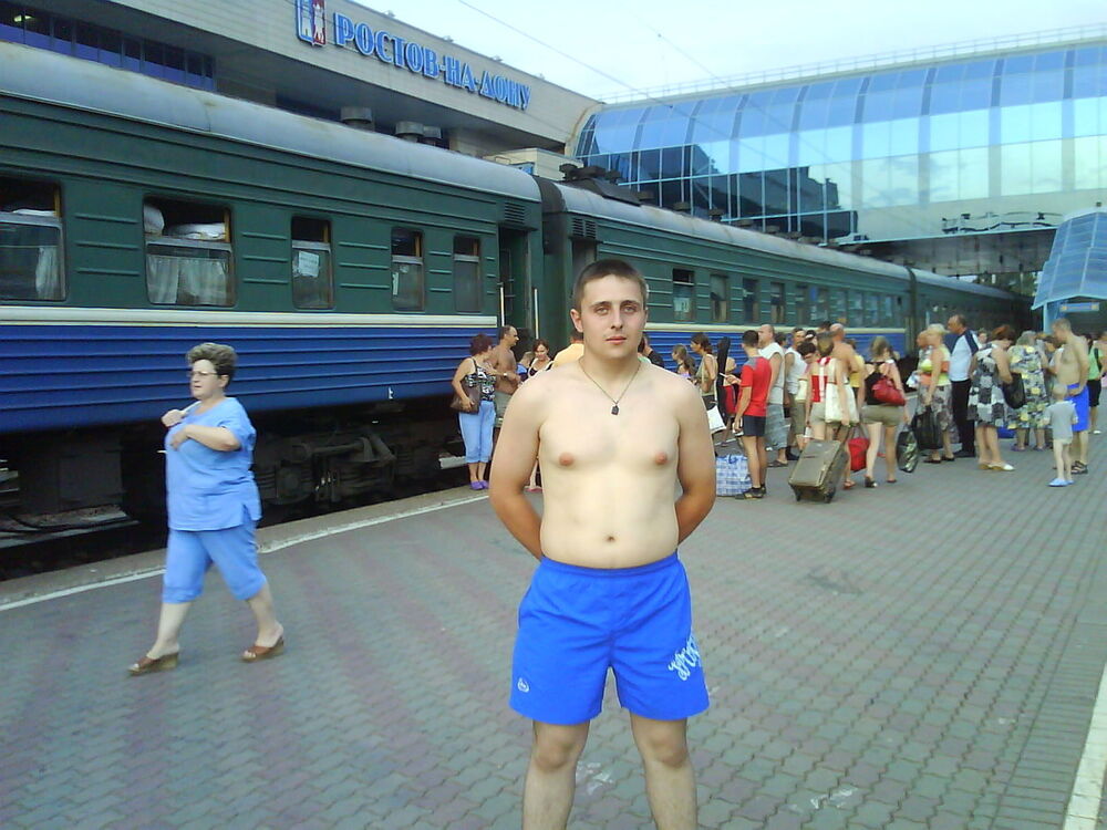  ,   Endru, 37 ,   
