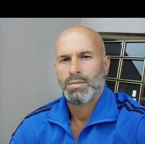  37214671  Afgan, 48 ,    