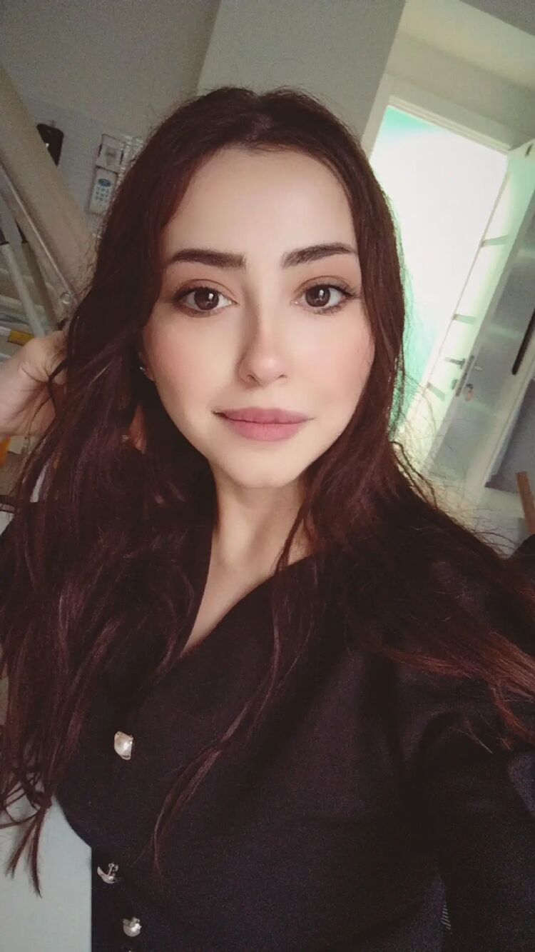  54553351  Melek, 34 ,    