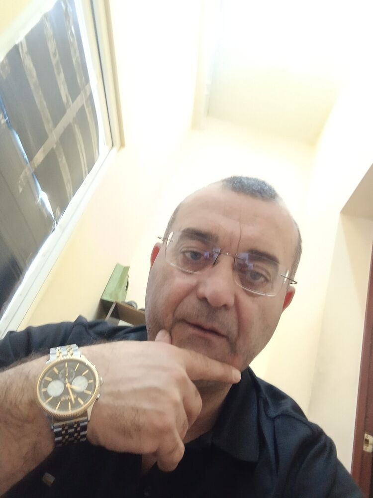  51757691  , 49 ,    