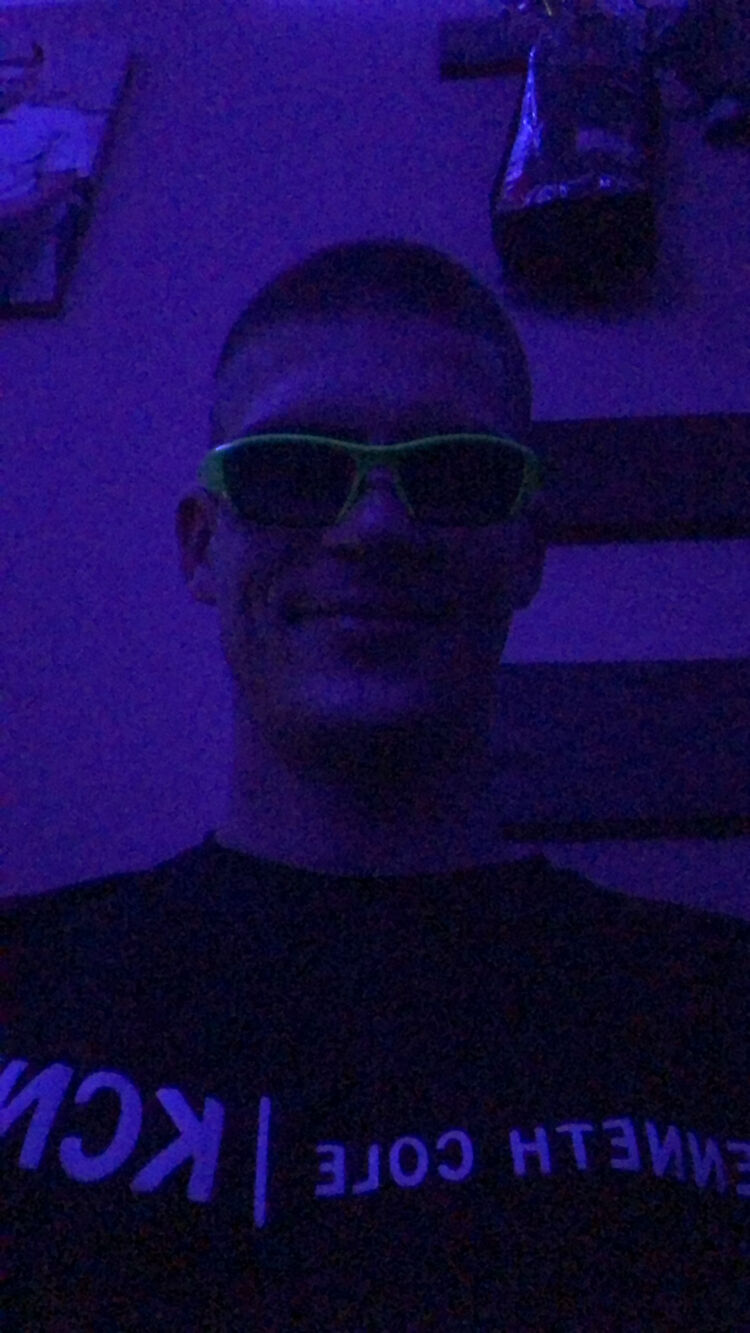  41685281  Artem, 25 ,    