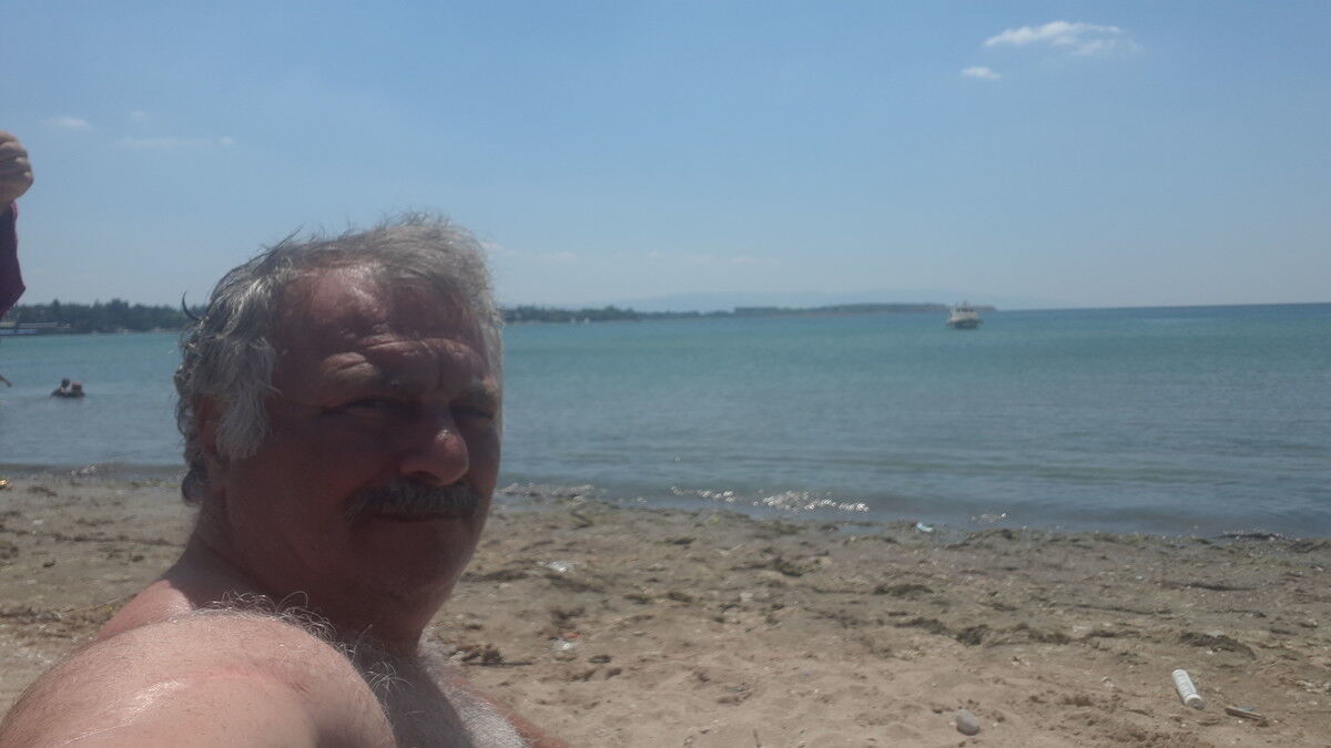  19440361  Resul, 56 ,    