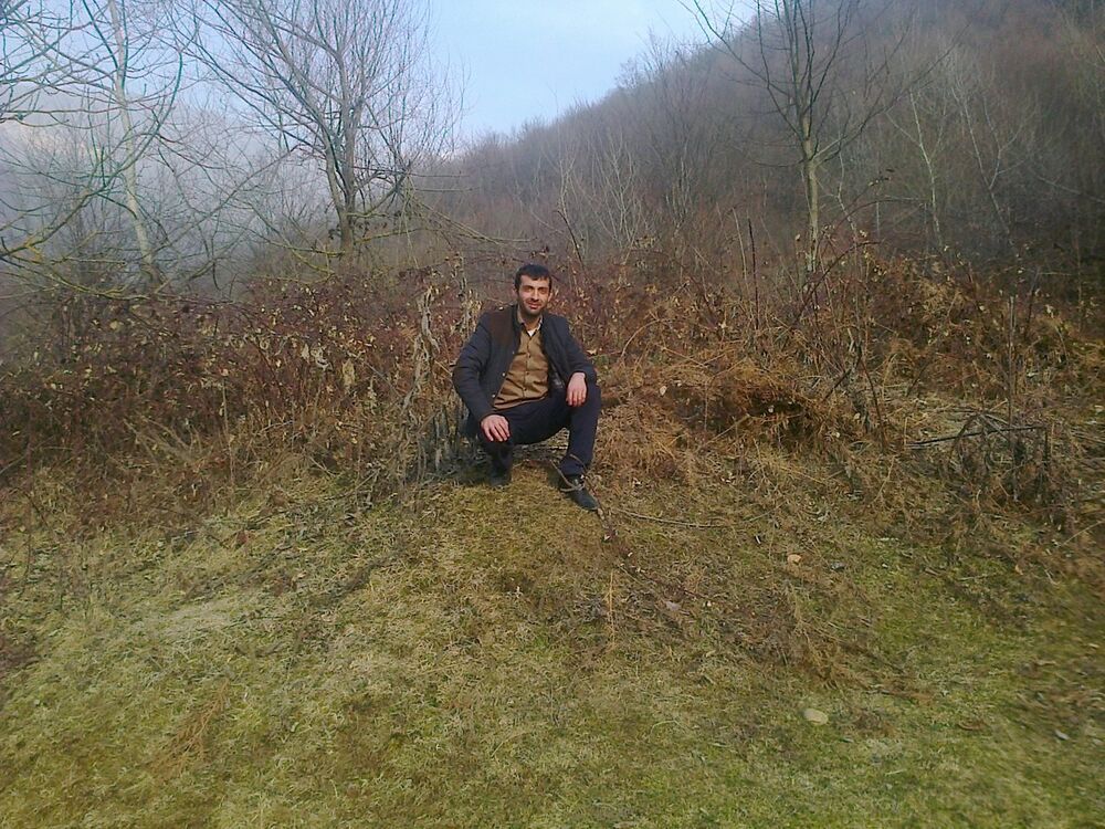  4254031  Nicat, 46 ,    