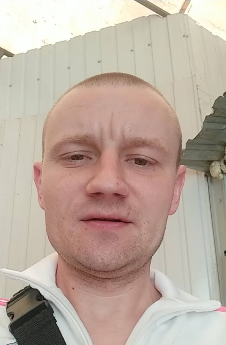  ,   Oleg, 35 ,   ,   
