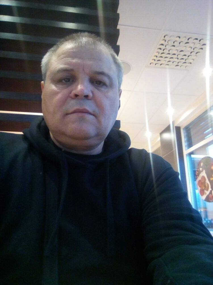 46014471  Valeriu, 56 ,    