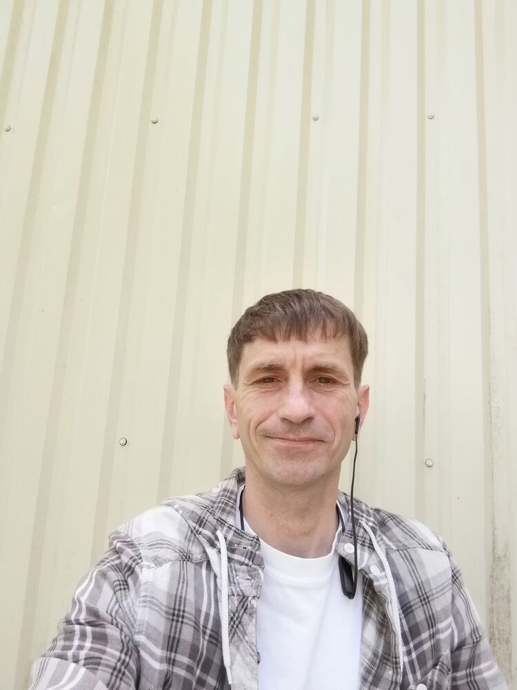   ,   Oleg, 51 ,  