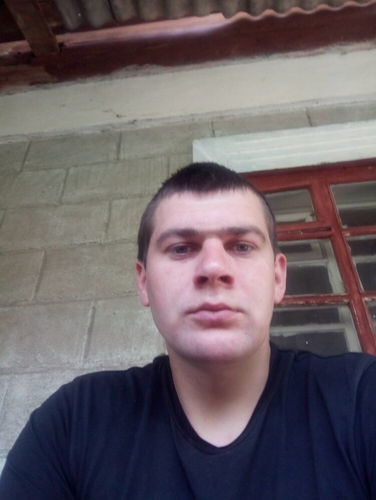  18465061  , 32 ,    