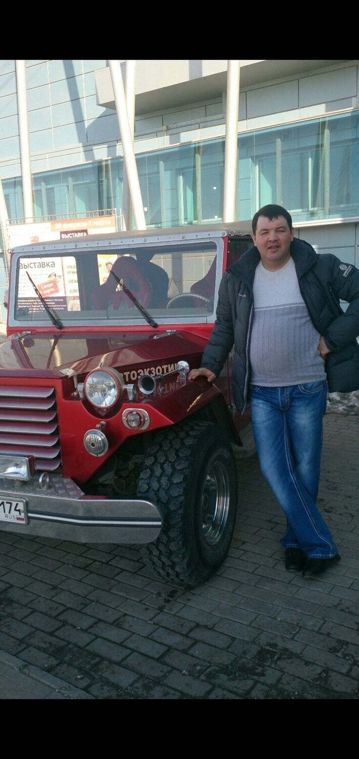  51438361  Arthur, 47 ,    