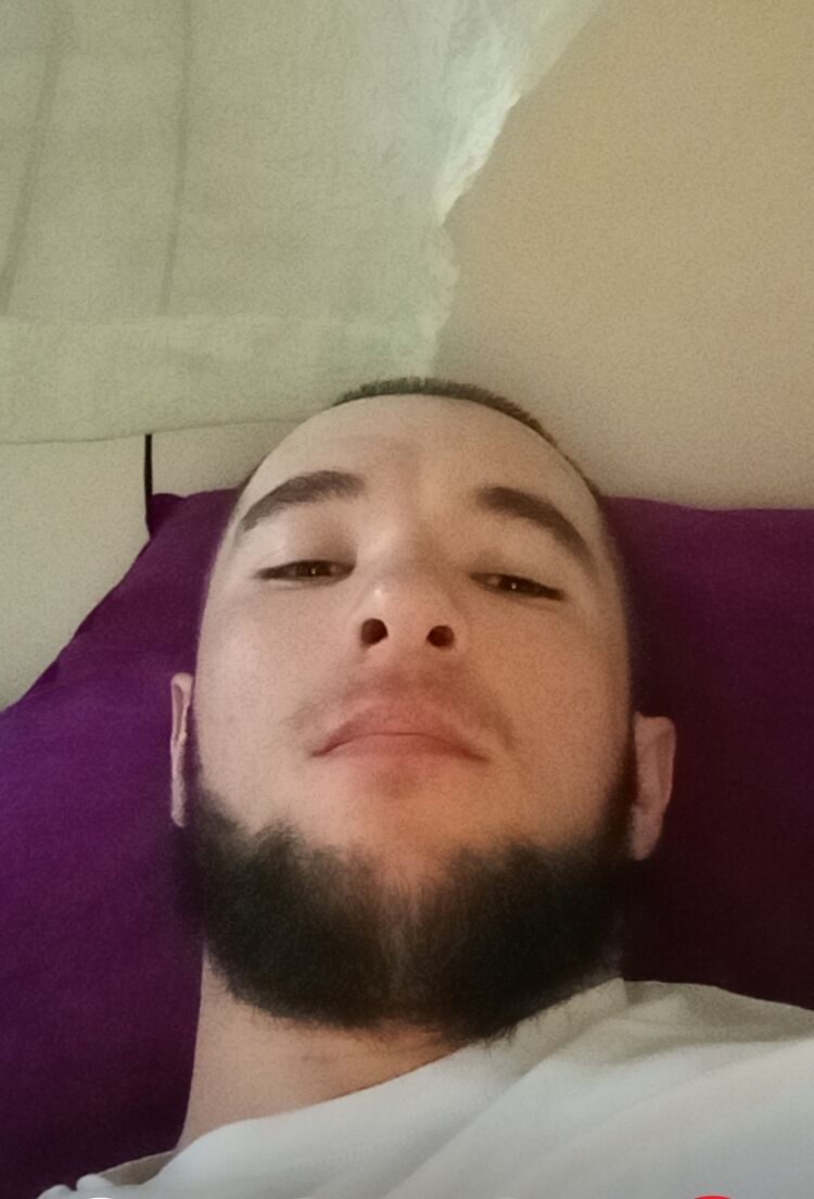  54132011  Ilyosjon, 22 ,    