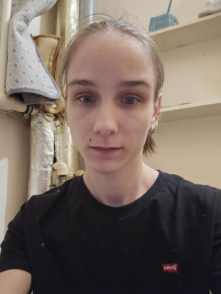  42288111  , 30 ,    -