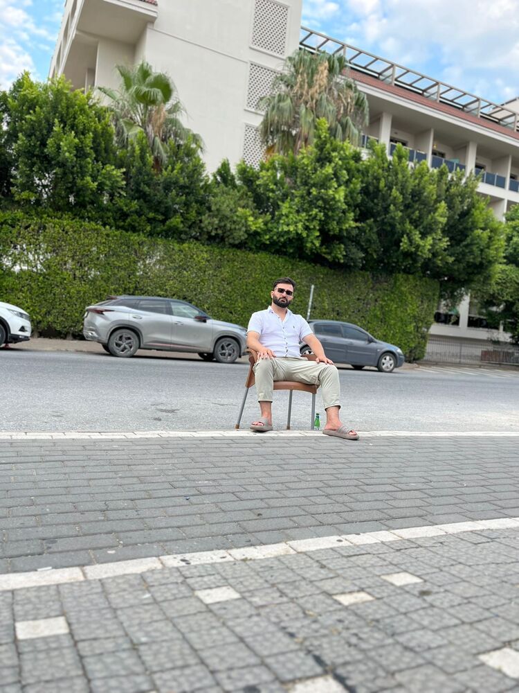  ,   Ahmet, 28 ,   ,   