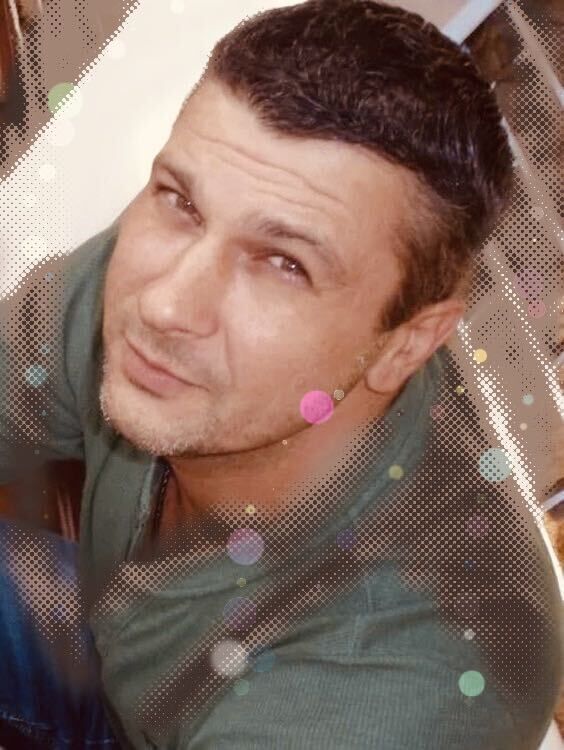  ,   Alex, 52 ,   , 
