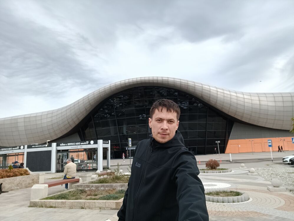  ,   Aleksei, 37 ,   ,   , c , 