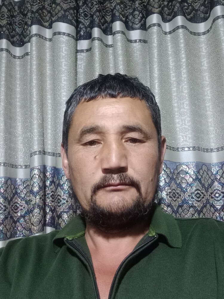  42415061  Maqsudbek, 46 ,    