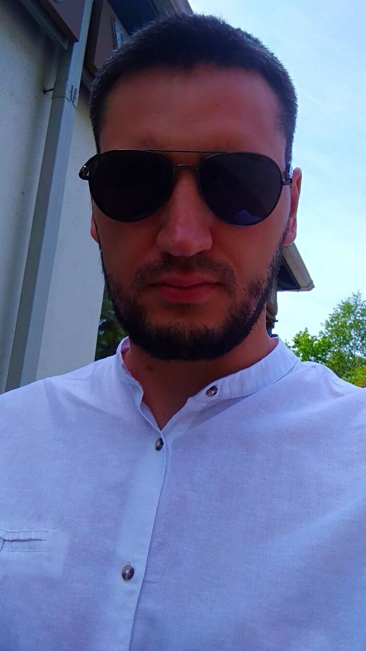  ,   Zvo, 39 ,   , 