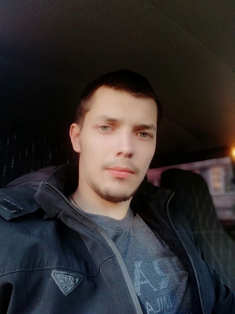  15902521  , 28 ,     