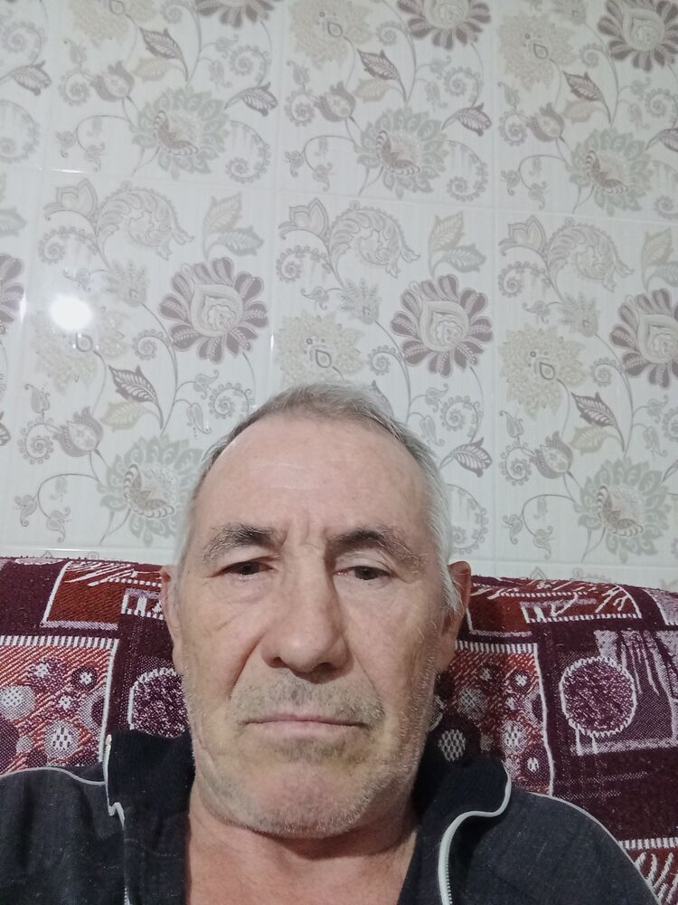  38343421  , 65 ,    