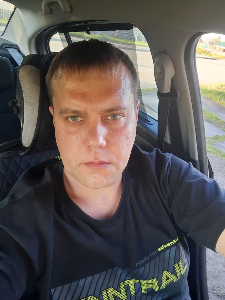  43617931  , 40 ,    