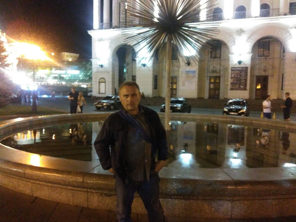  8639181  Vasyl Lomak, 49 ,    