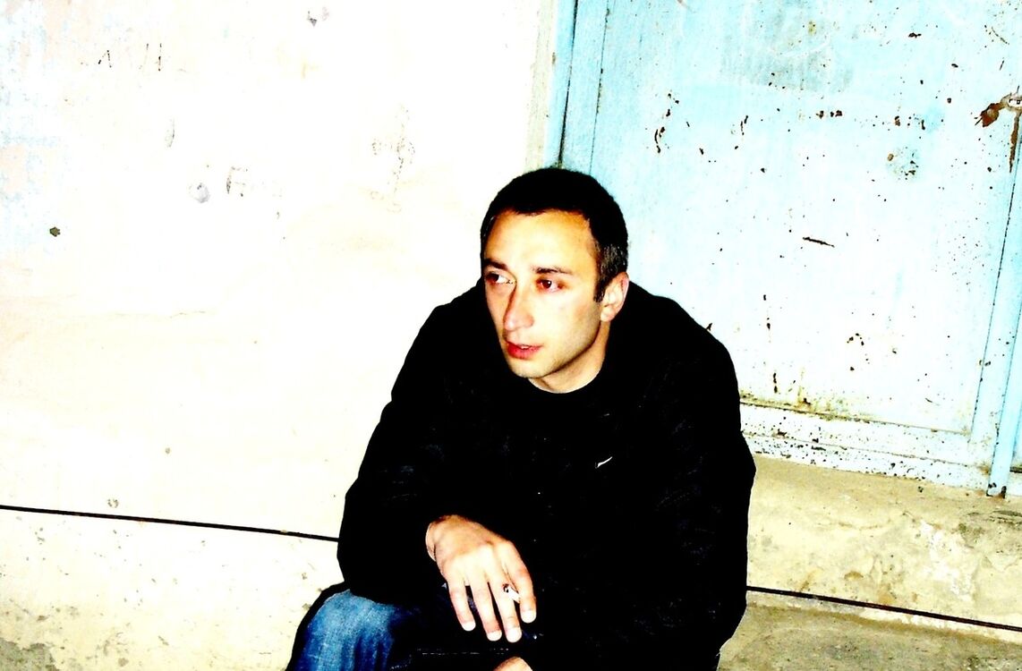  ,   Levani, 44 ,   ,   , c 