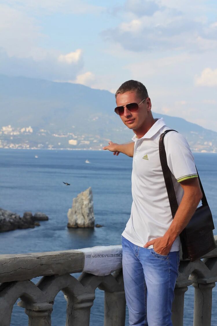  43721281  Dmitry, 30 ,    