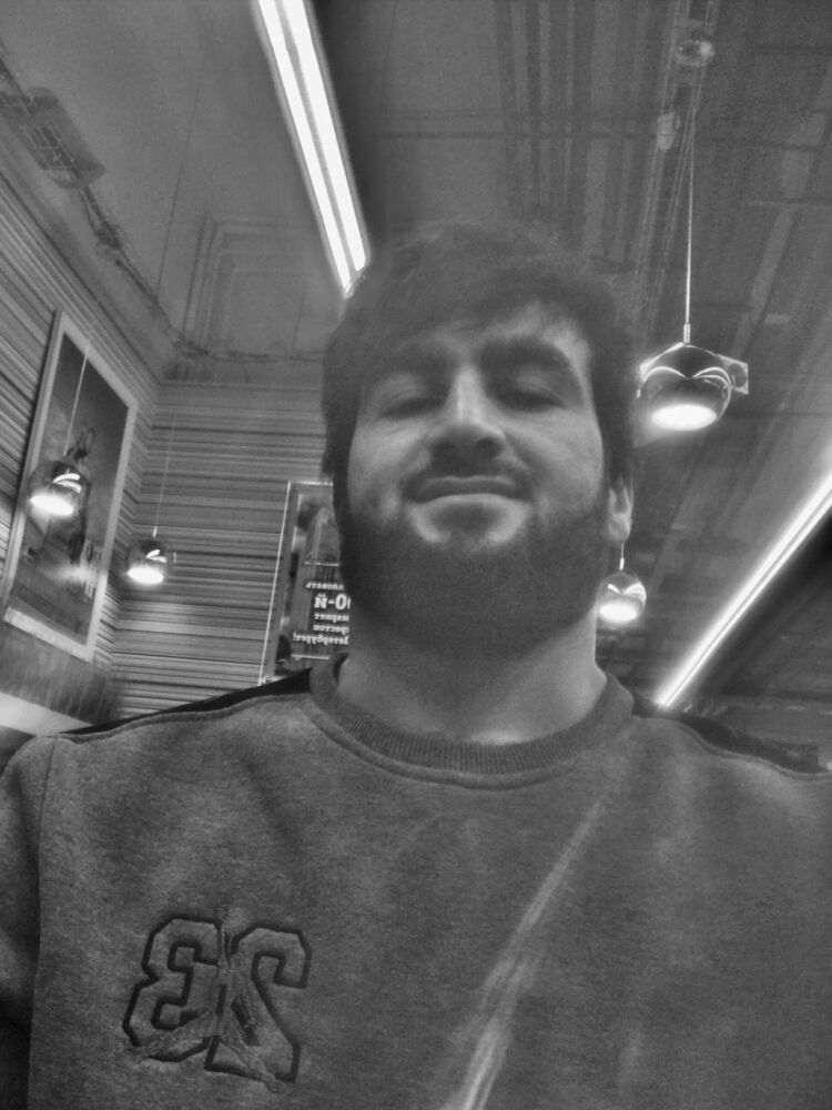  32285751  , 25 ,    -