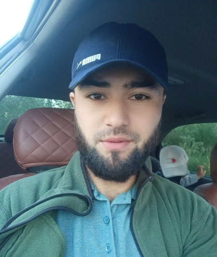  29589151  Yunus, 33 ,    -