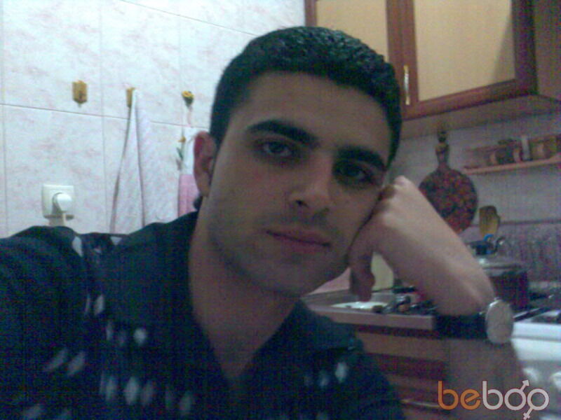  ,   Brunet, 39 ,   