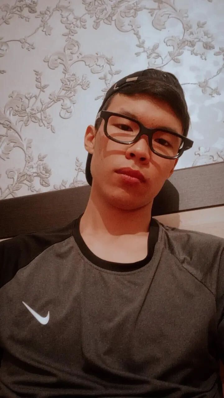  54666551  Dias, 24 ,    