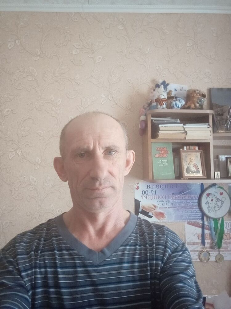  42929071  , 53 ,    