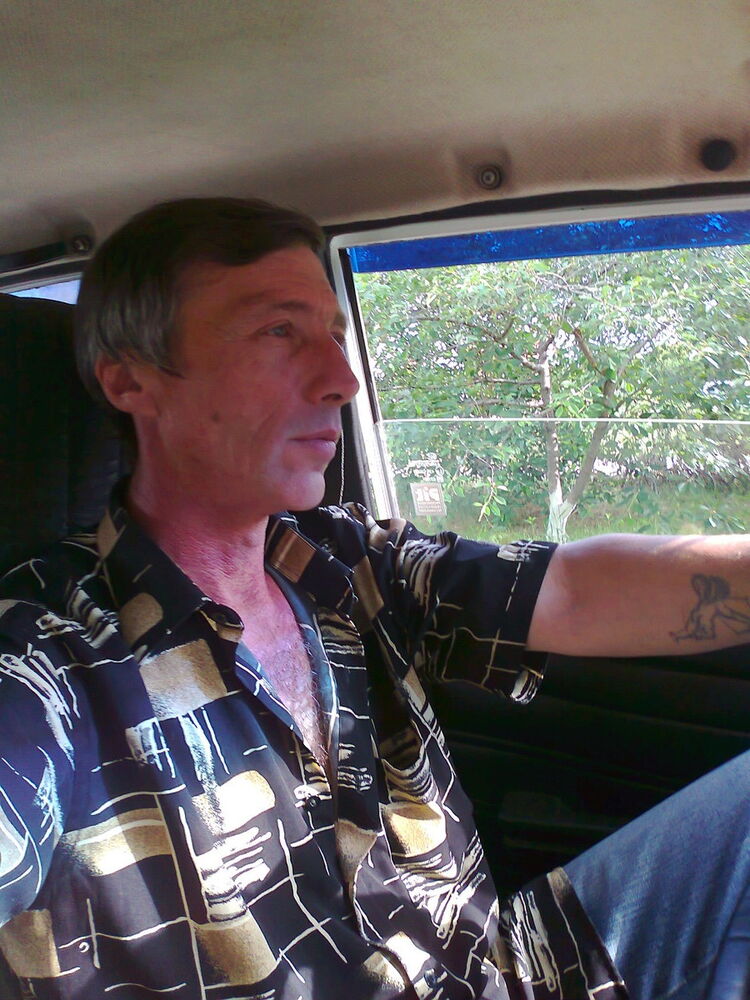  8900431  , 61 ,    -