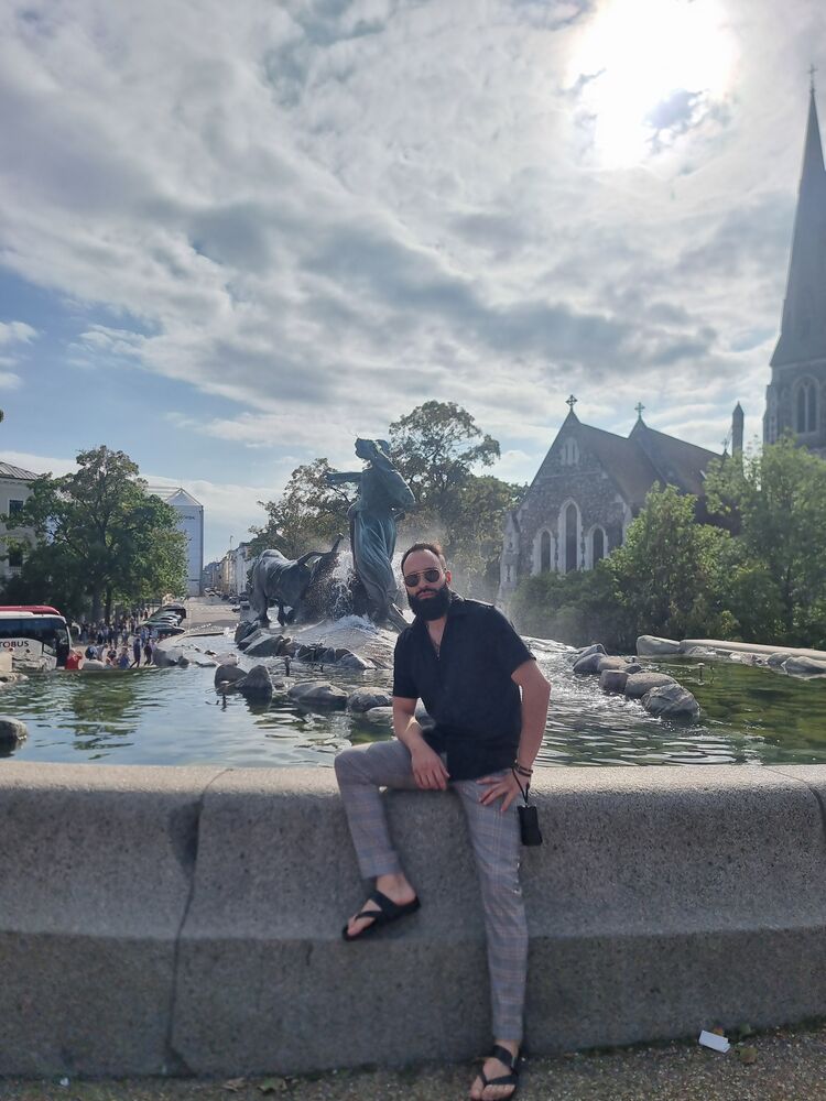  ,   Artur, 35 ,   ,   , c , 
