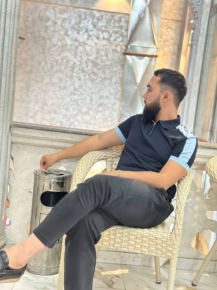  39873771  Ali, 25 ,    