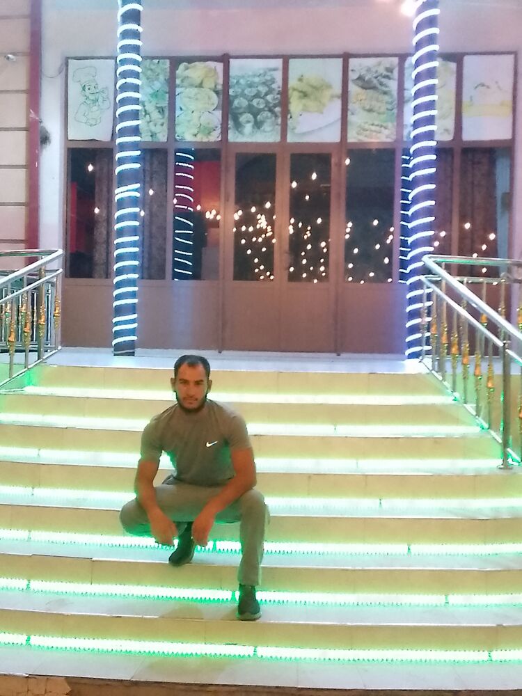  37248431  , 30 ,    
