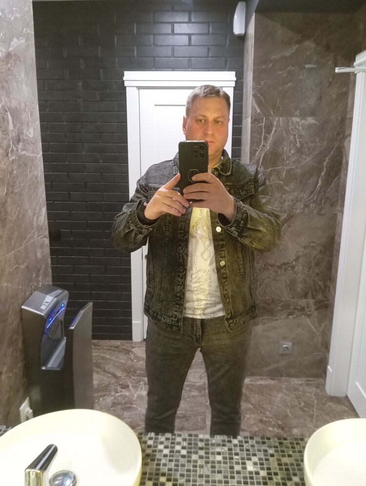  42372431  , 38 ,    
