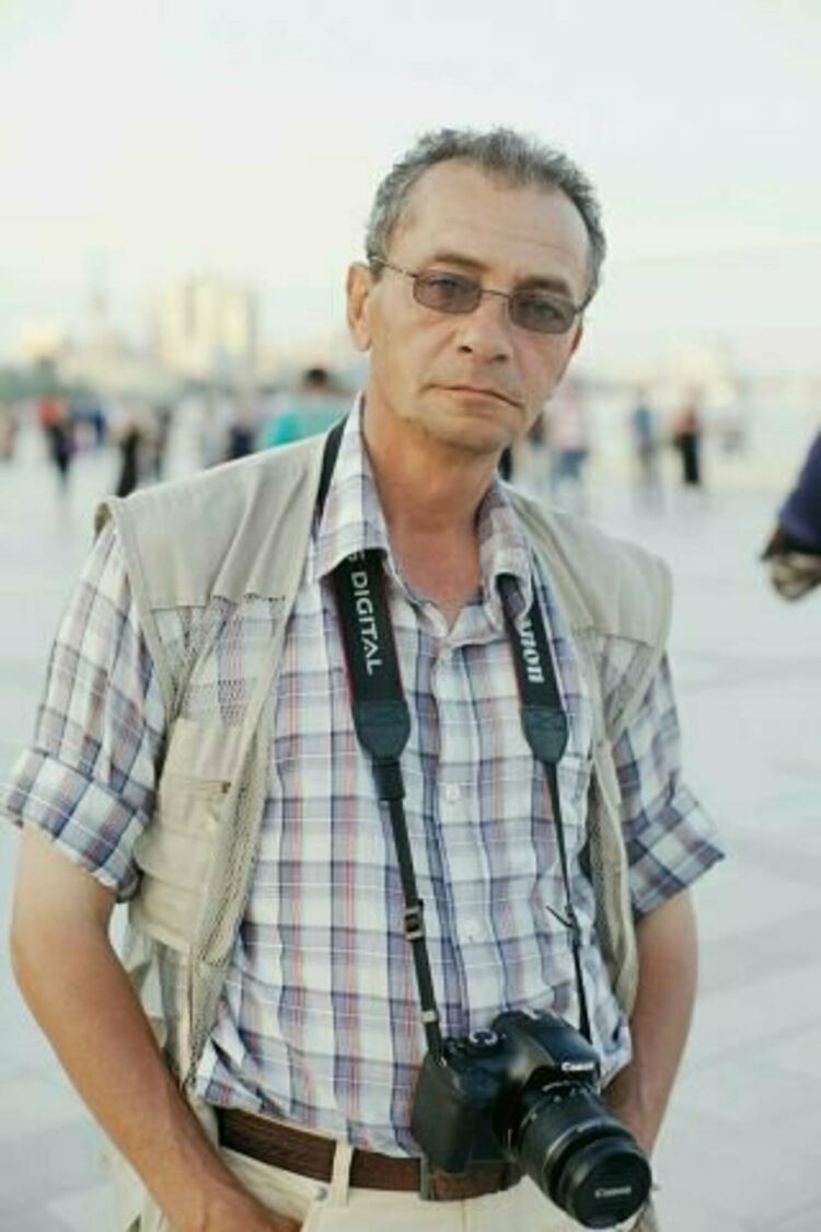  26786231  Rauf, 65 ,    
