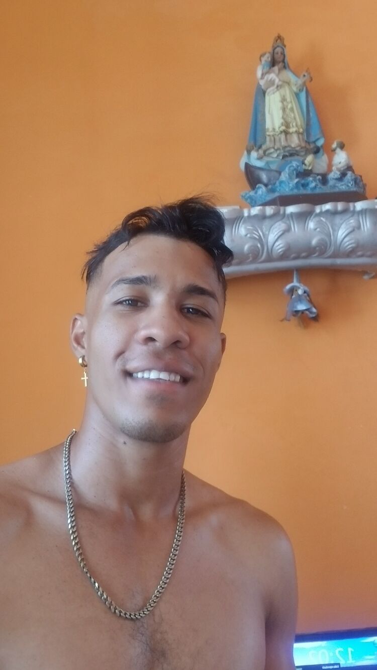  ,   KHRYS DARY, 28 ,   ,   