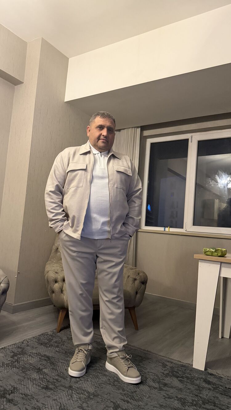 ���������� �������, ���� ������� Avaz, 49 ���, ������������ ��� ����� � ���������, c�������� ���������