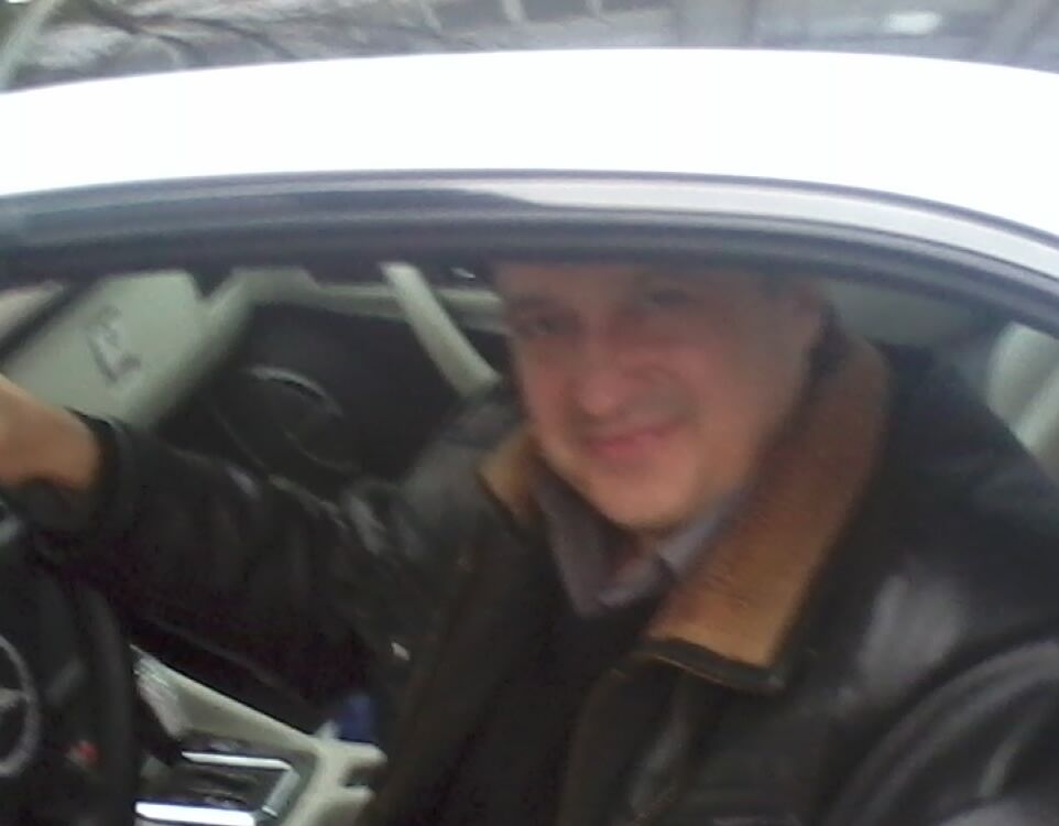  ,   Vlad, 49 ,   ,   , c 