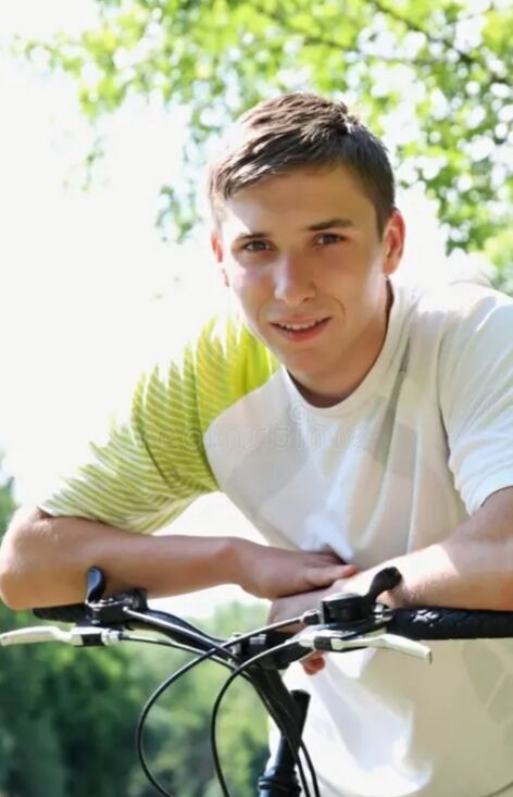  51000471  , 25 ,    -