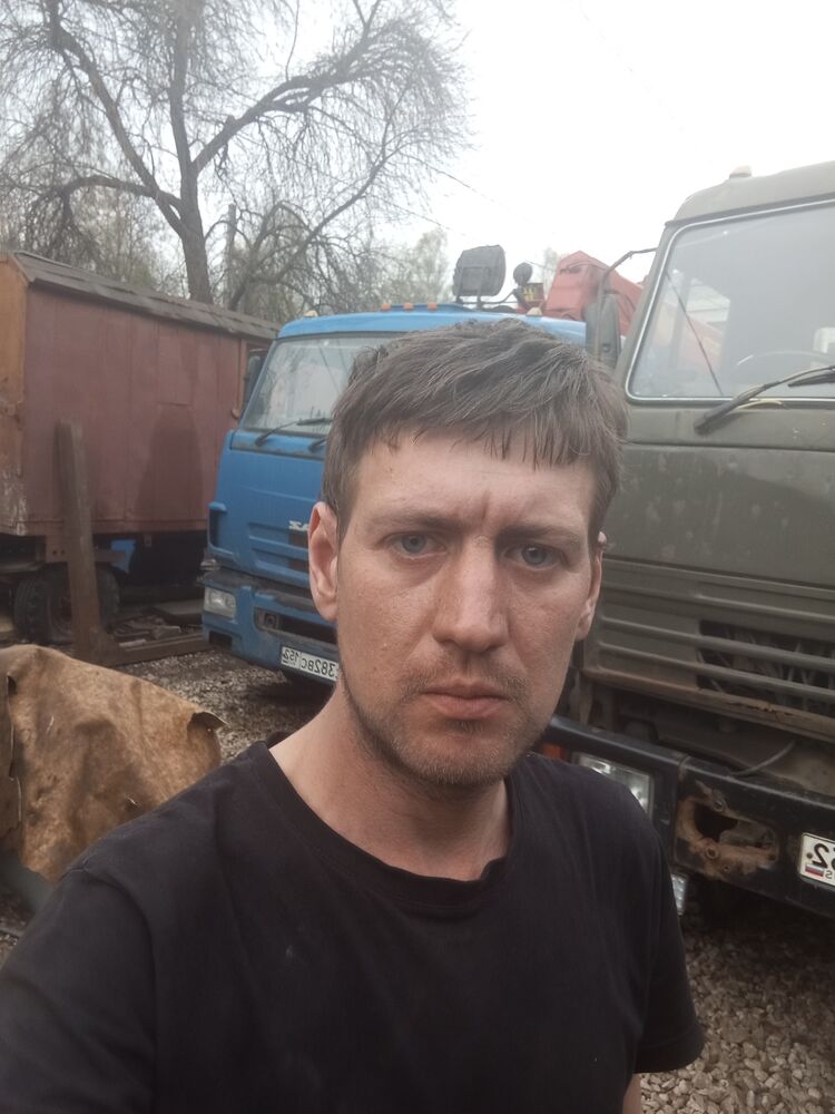  42611811  , 32 ,     