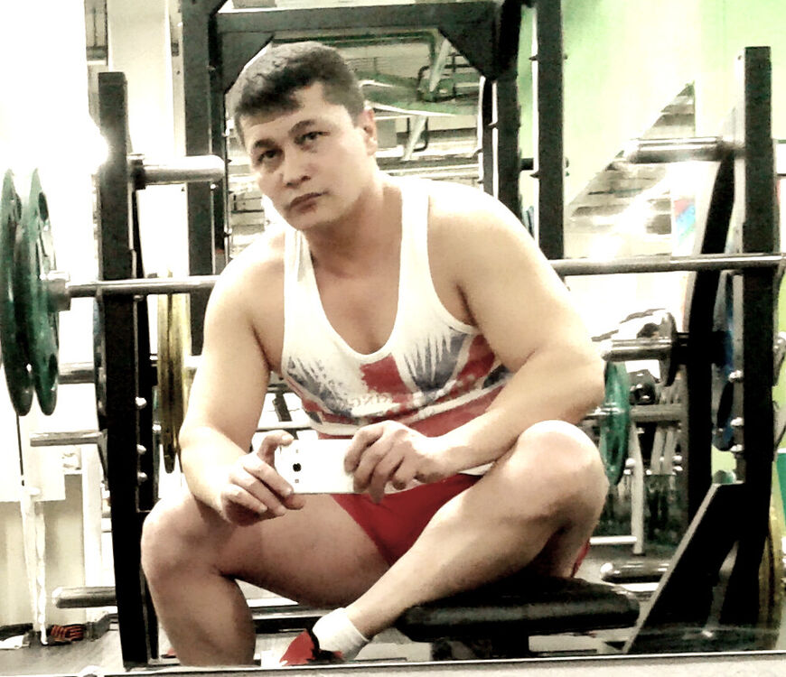  12872281  Timur, 42 ,    